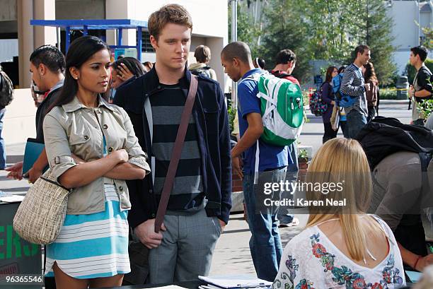 The Tortoise and the Hair" - The "G" word is finally spoken out loud -"Graduation." Casey is ready to discuss the future with a resistant Cappie, and...