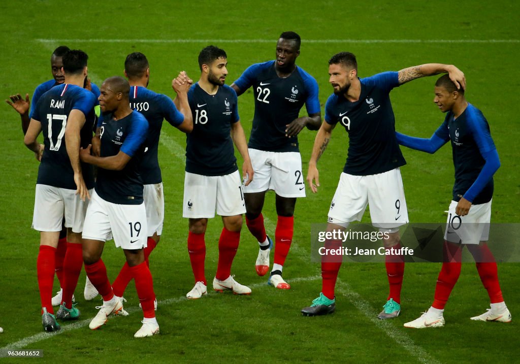 France v Republic of Ireland - International Friendly