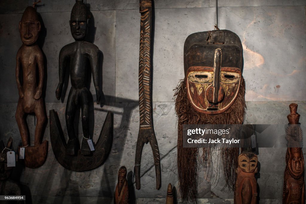Summer Place Auctions Previews Collection Of Famous Hangman's Ephemera And Tribal Art