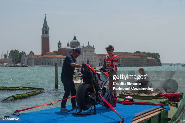 MotoGP rider Jorge Lorenzo arrives to film in St. Mark's Square to promote the Italian Grand Prix at Mugello this weekend on May 30, 2018 in Venice,...