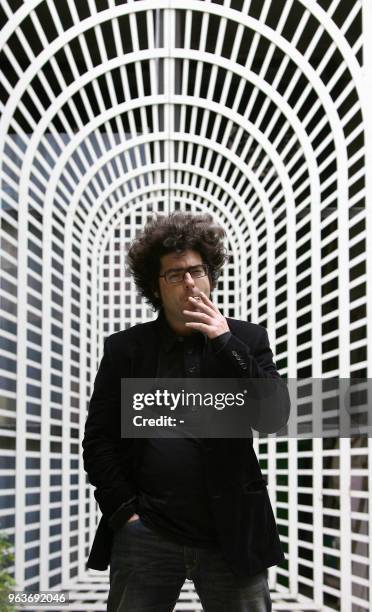 Argentinian director Rodrigo Moreno poses, 29 March 2007 in Paris, before the release in France of his movie "El Custodio" . AFP PHOTO THOMAS COEX