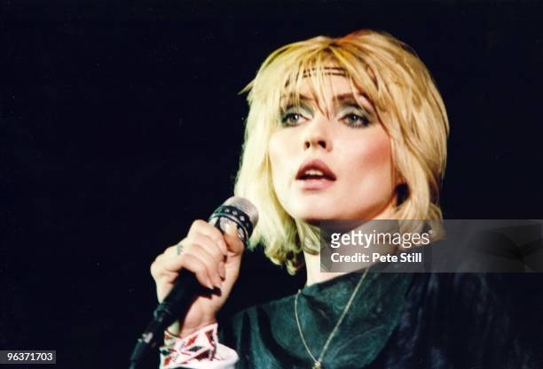 Debbie Harry of Blondie performs on stage at Hammersmith Odeon on January 11th, 1980 in London United Kingdom.