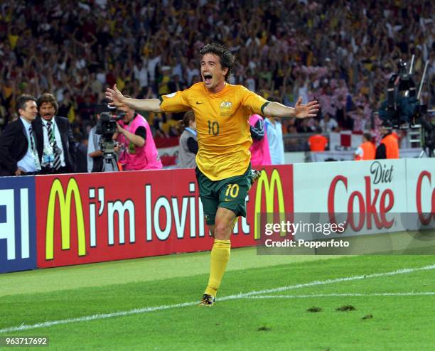 Harry Kewell of Austalia celebrates scoring the second goal during the FIFA World Cup Group F match between Croatia and Australia at the...