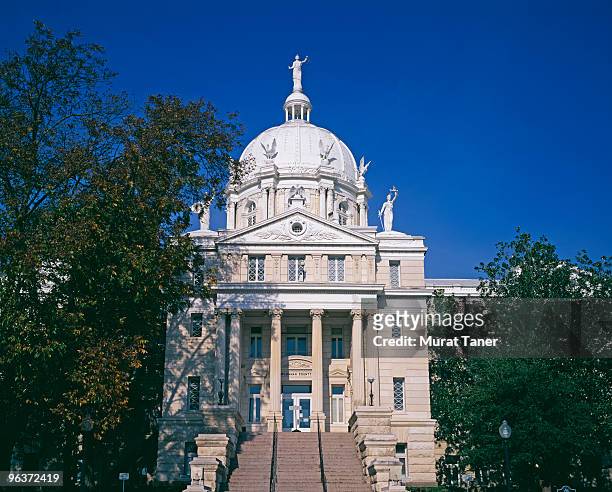 government building - waco stock pictures, royalty-free photos & images