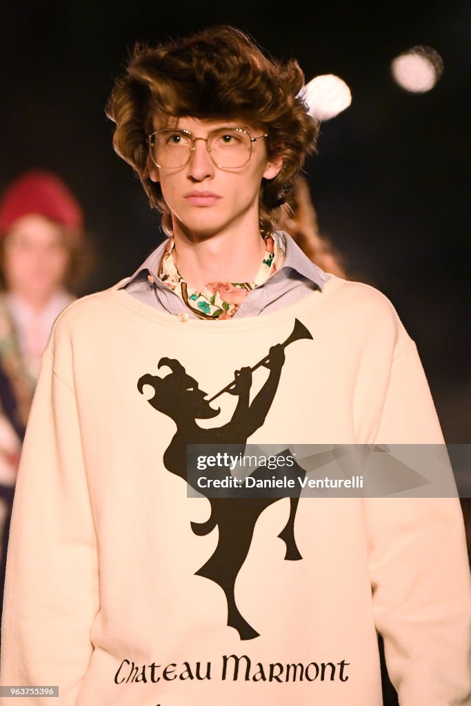 Gucci Cruise 2019 - Fashion Show