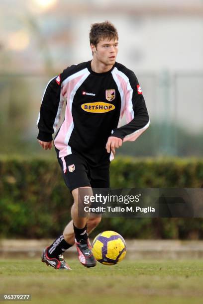 New Palermo signing Odrej Celustka in action during a training session at Tenente Carmelo Onorato Sports Center on February 3, 2010 in Palermo, Italy.