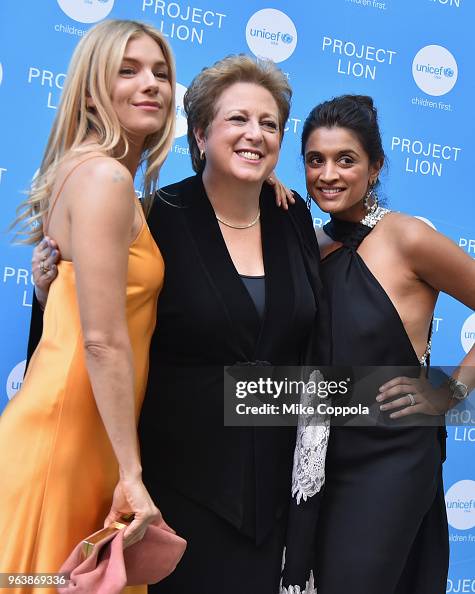Sienna Miller, UNICEF USA CEO & President Caryl Stern, and Purvi