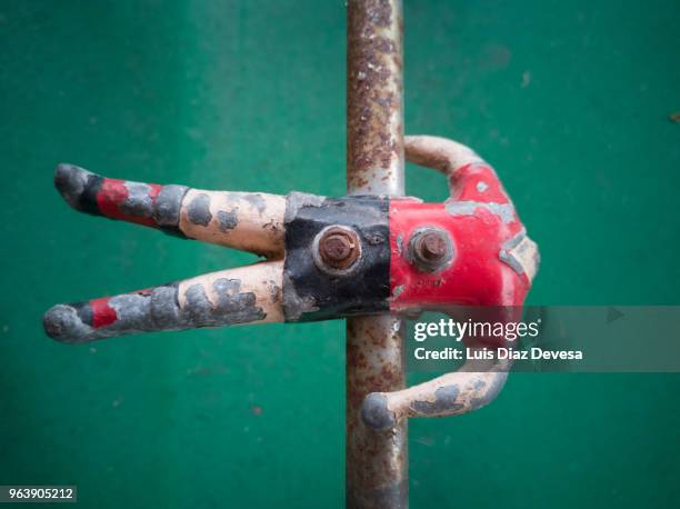 player of table football without a head - menselijke vorm stockfoto's en -beelden