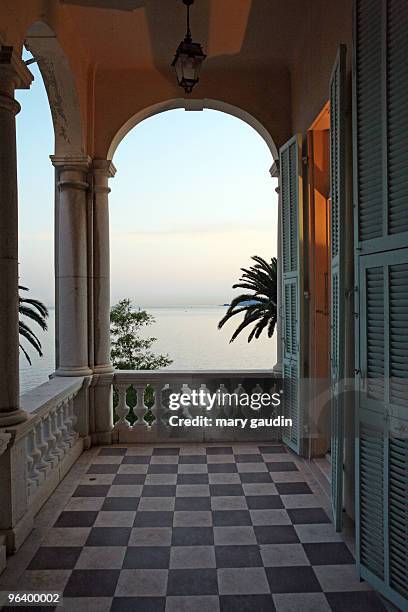 menton evening light - costa azzurra foto e immagini stock