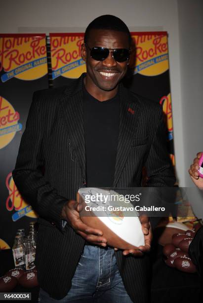 Hall of Famer Michael Irvin attends the GBK Gift Lounge at Player's Press Pre-Super Bowl Party at Sagamore Hotel on February 3, 2010 in Miami Beach,...