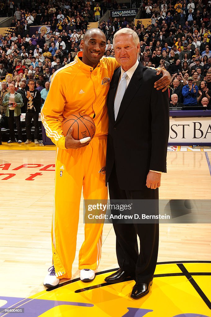Charlotte Bobcats v Los Angeles Lakers
