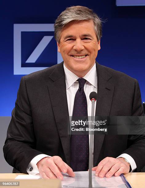 Josef Ackermann, chief executive officer of Deutsche Bank AG, arrives for a news conference in Frankfurt, Germany, on Thursday, Feb. 4, 2010....