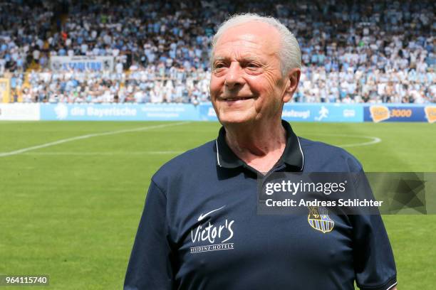 Helmut Schwan of 1.FC Saarbruecken during the Third League Playoff Leg 2 match between TSV 1860 Muenchen and 1.FC Saarbruecken at Stadion an der...