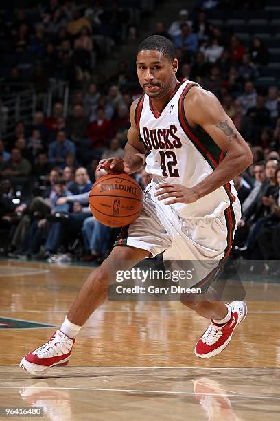 Charlie Bell of the Milwaukee Bucks drives against the Philadelphia 76ers during the game on January 27, 2010 at the Bradley Center in Milwaukee,...