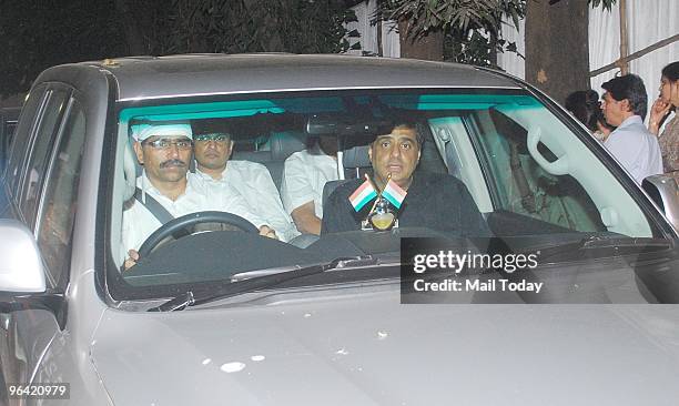 S Ronnie Screwvala attend the cremation of director and producer Tahir Hussain, father of actor Aamir Khan, in Mumbai on February 3, 2010.