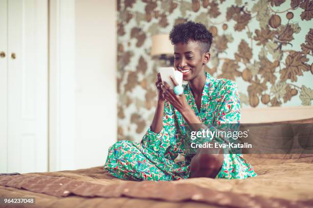 young woman at home - the 2017 budget preparation stock pictures, royalty-free photos & images