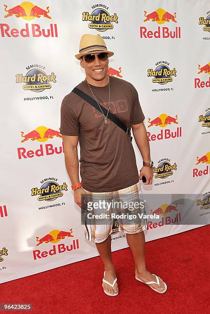 Player Will Demps attends the Red Bull Super Pool at Seminole Hard Rock Hotel on February 4, 2010 in Hollywood, Florida.