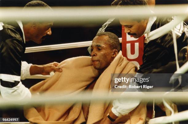 Sugar Ray Leonard sits in the corner between rounds during the WBC Super Middleweight title fight against Roberto Duran at the Mirage Hotel & Casino...