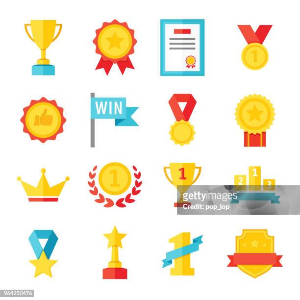 ilustraciones, imágenes clip art, dibujos animados e iconos de stock de premio, trofeo, copa y medalla de plano de conjunto de iconos - ilustración de color - certificate
