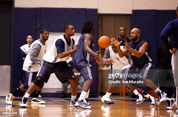 Jamal Tinsley of the Memphis Grizzlies passes the ball during a team practice on February 4, 2010 at FedExForum in Memphis, Tennessee. NOTE TO USER:...