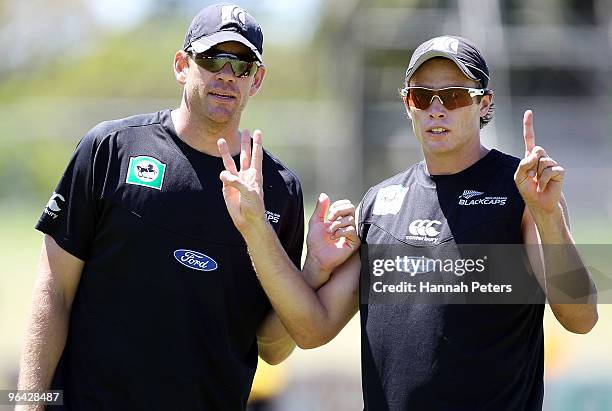 Jacob Oram and Tim Southee of New Zealand warm up ahead of the first one day international match between the New Zealand Black Caps and Bangladesh at...