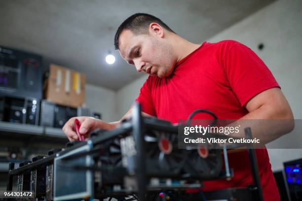 technician maintenance computer with graphic cards - disassembling stock pictures, royalty-free photos & images