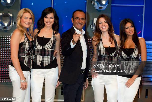 Italian TV presenter Carlo Conti with Benedetta Mazza, Serena Gualinetti, Enrica Pintore and Cristina Buccino attend "L'Eredita" at RAI Studios on...