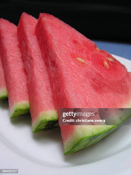 watermelon triangles - zwerg stock pictures, royalty-free photos & images