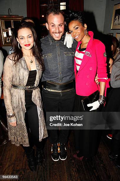 Actress Chanel Farrell, personality Micah Jesse and singer Michelle Williams attend the Sonia Rykiel Pour H&M Knitwear Collection Preview at Bobo on...