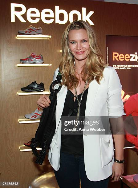 Actress Natasha Henstridge poses at Reebok during the Kari Feinstein Golden Globes Style Lounge at Zune LA on January 15, 2010 in Los Angeles,...