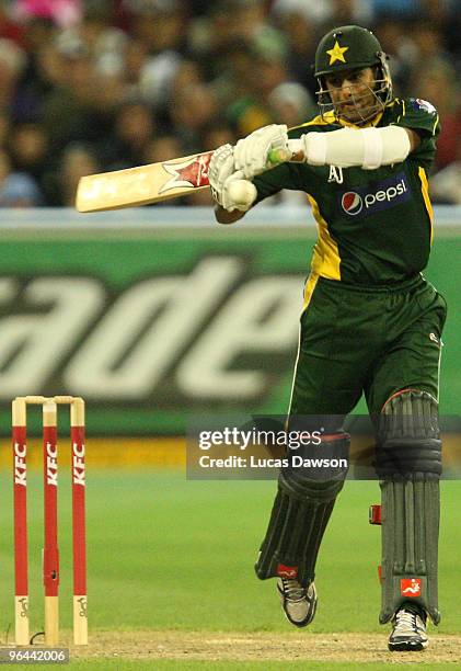 Shoaib Malik of Pakistan bats during the Twenty20 international match between Australia and Pakistan at Melbourne Cricket Ground on February 5, 2010...