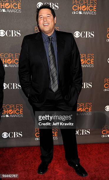 Actor Greg Grunberg arrives at the People's Choice Awards 2010 held at Nokia Theatre L.A. Live on January 6, 2010 in Los Angeles, California.