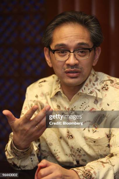 Marty Natalegawa, Indonesia's foreign minister, gestures while speaking during an interview at his office in Jakarta, Indonesia, on Friday, Feb. 5,...