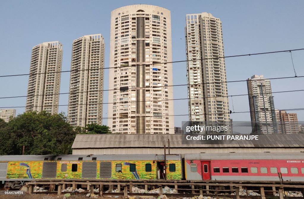 INDIA-ECONOMY-GROWTH