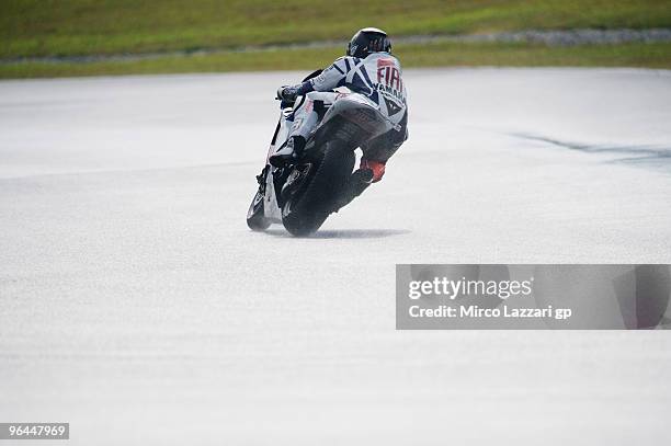 Jorge Lorenzo of Spain and Fiat Yamaha Team rounds the bend during the final day of the MotoGP test at Sepang International Circuit, near Kuala...