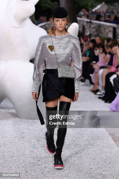 Louis Vuitton 2019 Cruise Collection : Runway, ニュース写真