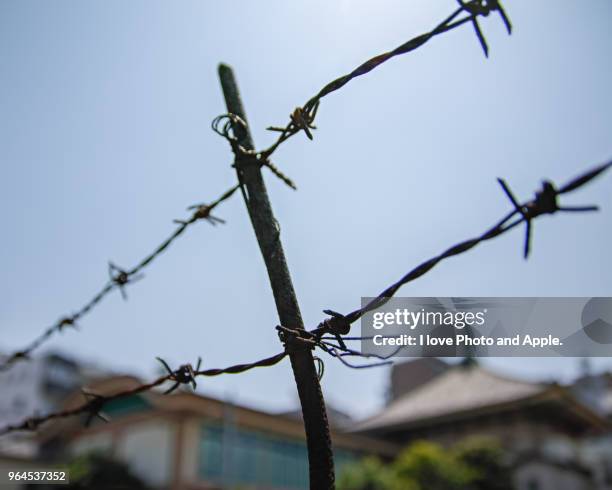 barbed wire - toshima ward stock pictures, royalty-free photos & images