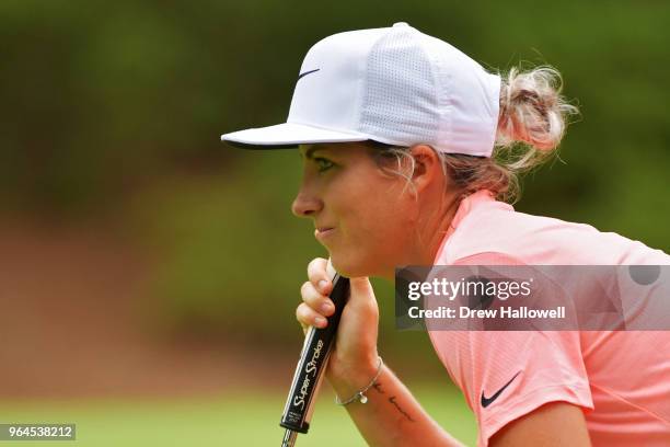 Mel Reid of England lines up a putt on the 10th hole during the first round of the 2018 U.S. Women's Open at Shoal Creek on May 31, 2018 in Shoal...