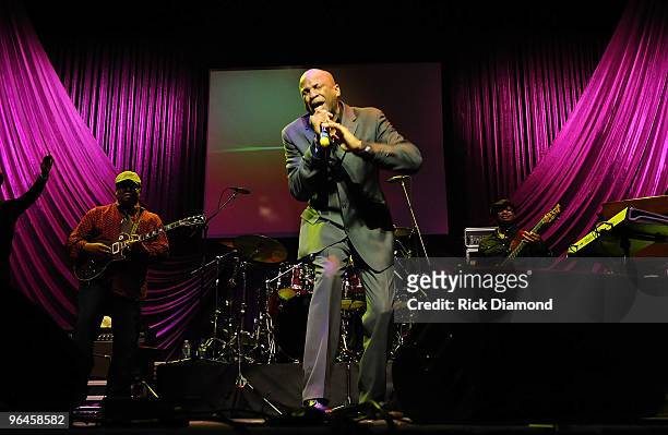 Donnie McClurkin performs at the James L. Knight Center as part of The 11th Annual Super Bowl Gospel Celebration on February 5, 2010 in Miami,...