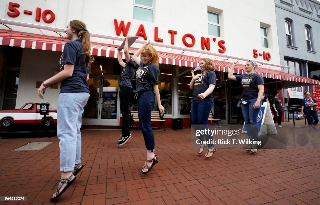 Walmart Holds Annual Multi-Day Shareholders Meeting In Arkansas