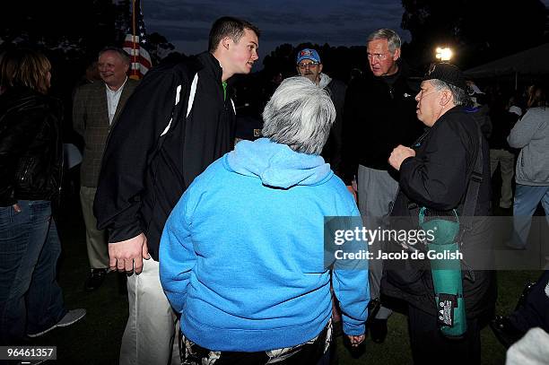 Jerry West talks with the veterans at the PGA Tour Golf Picnic before the start of the Northern Trust Open on February 2, 2010 in Pacific Palisades,...