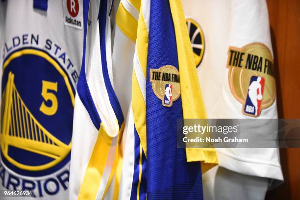 The logo of the 2018 NBA Finals before the game between the Golden State Warriors and the Cleveland Cavaliers in Game One of the 2018 NBA Finals on...