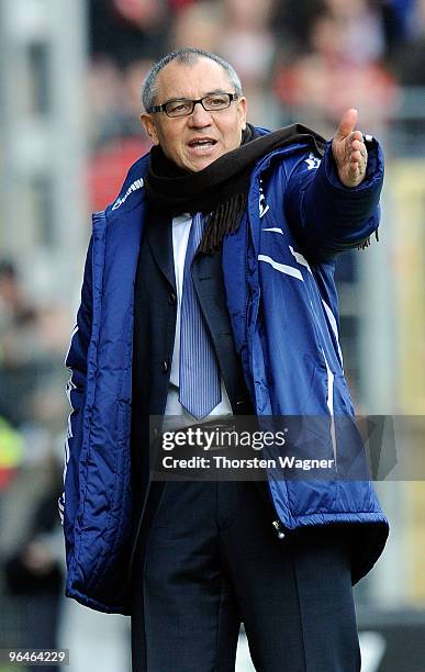 Head coach Felix Magath of Schalke gestures during the Bundesliga match between SC Freiburg and FC Schalke 04 at Badenova Stadium on February 6, 2010...