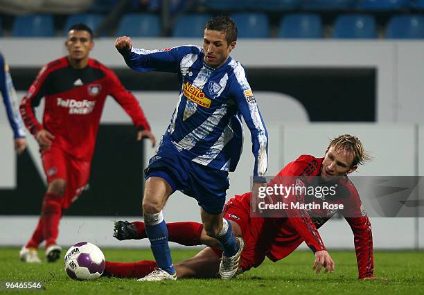 Stanislav Sestak of Bochum and Sami Hyypiae of Leverkusen compete for the ball during the Bundesliga match between VFL Bochum and Bayer Leverkusen at...