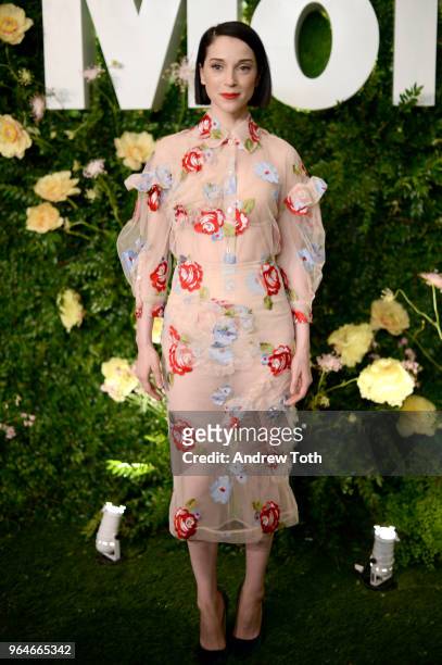 St. Vincent attends MOMA's Party in the Garden 2018 at The Museum of Modern Art on May 31, 2018 in New York City.