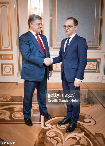 German Minister of Foreign Affairs Heiko Maas meets Petro Poroschenko, President of the Ukraine, in Kiev on May 31, 2018. German Federal Foreign...