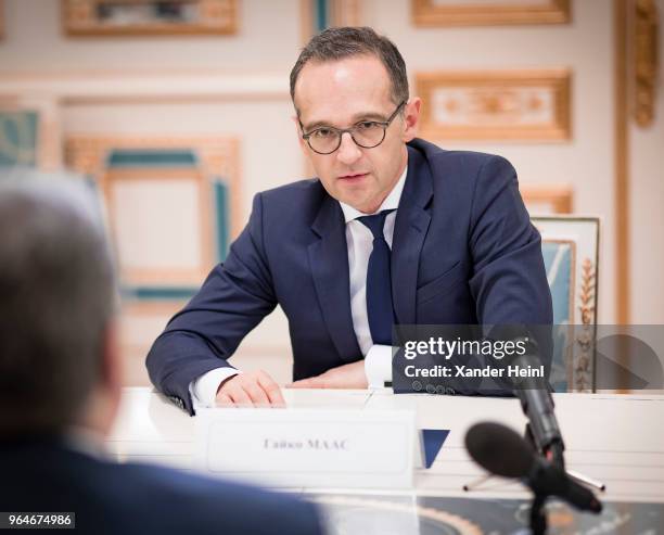 German Minister of Foreign Affairs Heiko Maas talks to Petro Poroschenko, President of the Ukraine, in Kiev on May 31, 2018. German Federal Foreign...