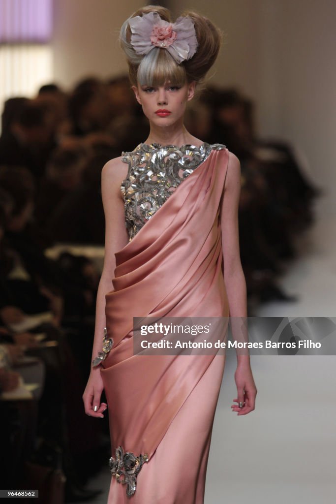 Paris Fashion Week Haute Couture S/S 2010 - Chanel