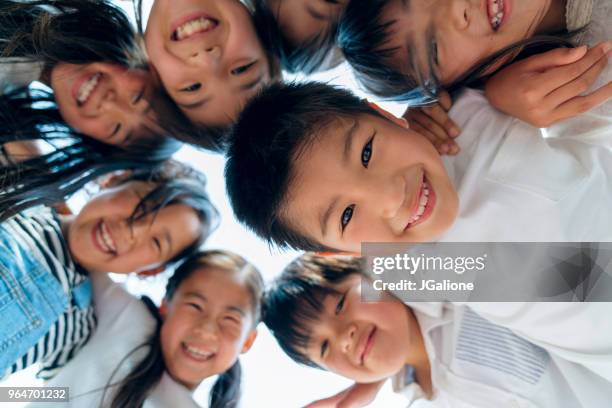 年輕朋友圈子 - japanese ethnicity 個照片及圖片檔