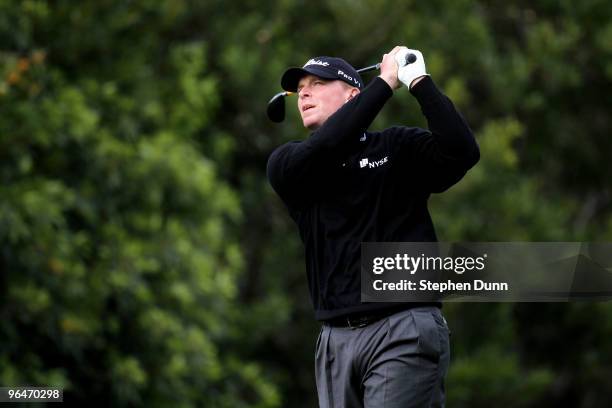 Steve Stricker hits his tee shot on the fourth hole during the third round of the Northern Trust Open at Riviera Country Club on February 6, 2010 in...